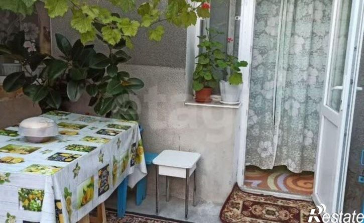 2-комн квартира Училищная улица, 27,  д. 27