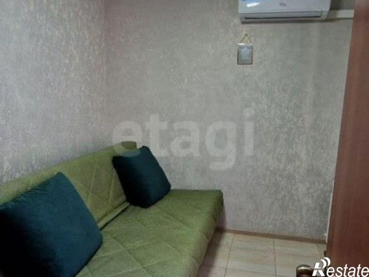 3-комн квартира ул Толстого, 8,  д. 8