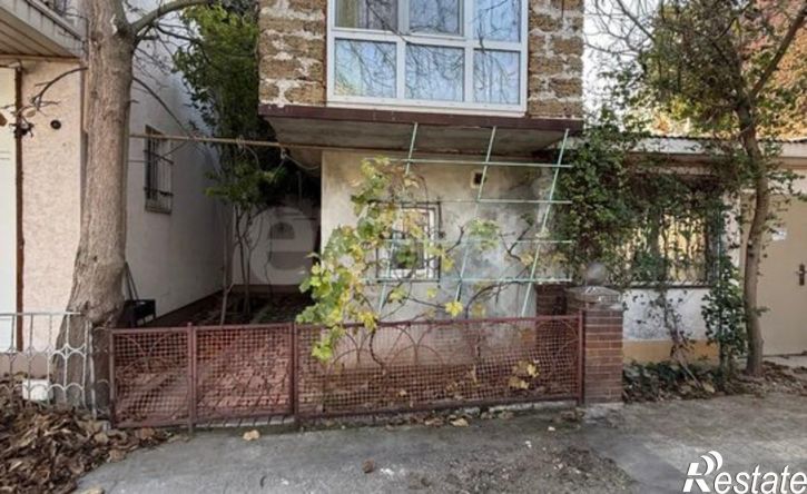 2-комн квартира ул Революции, 52а,  д. 52а