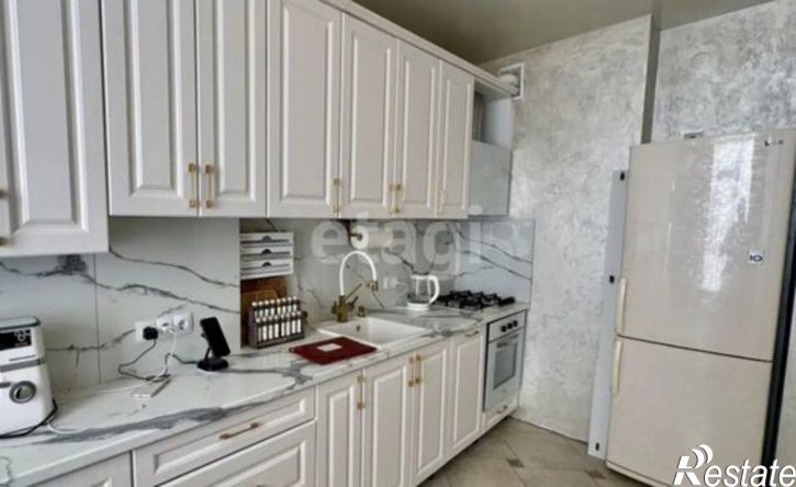 2-комн квартира пр-кт Победы, 85А,  д. 85А
