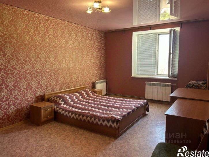 2-комн квартира улица 9-го Мая, 128,  д. 128
