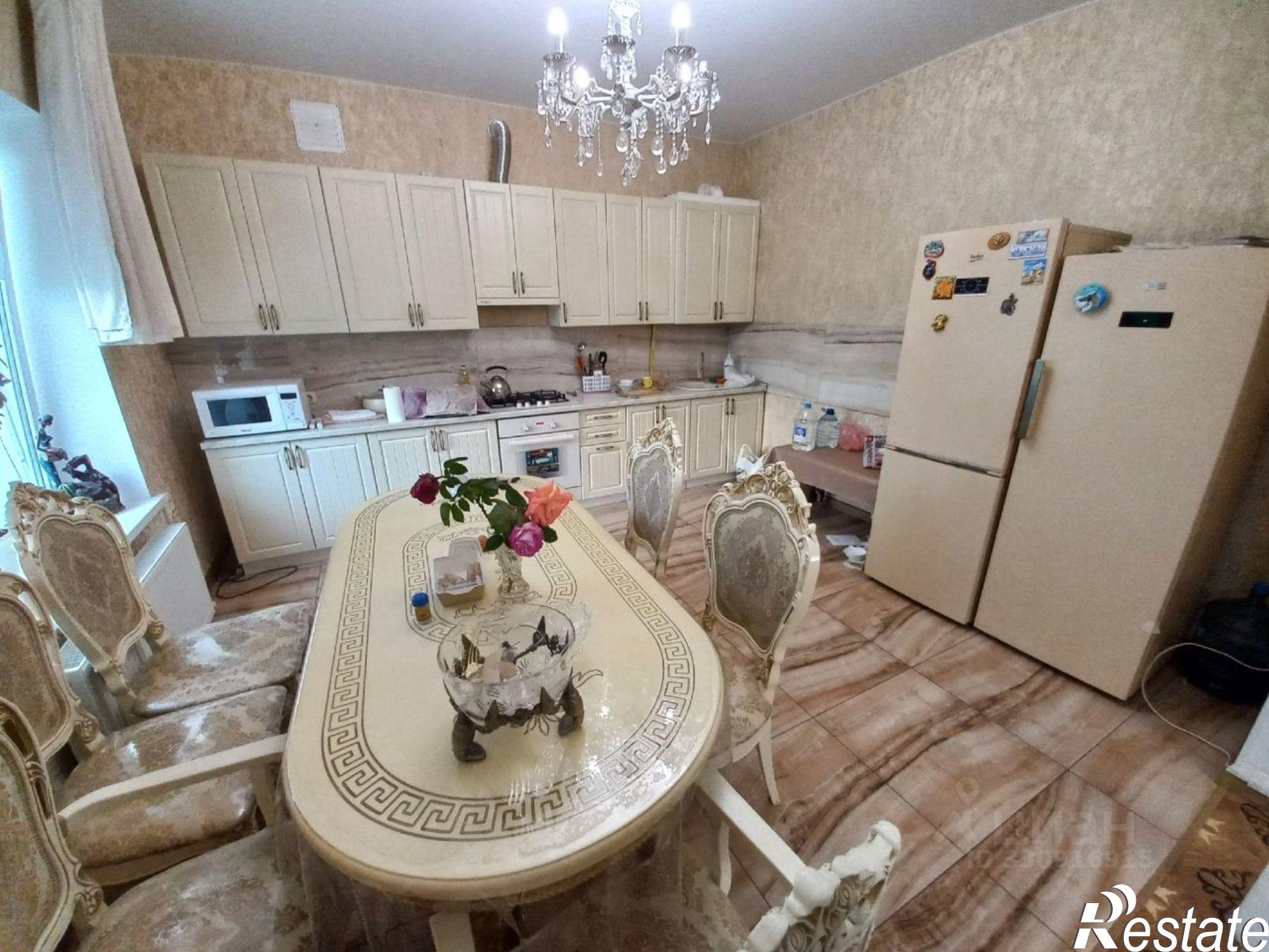 Сдать дачу, дом, коттедж за 190 000 рублей на Степная улица