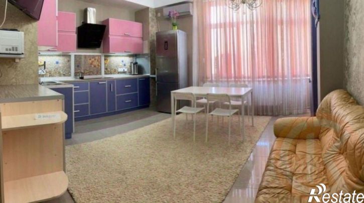 3-комн квартира улица Полупанова, 27А,  д. 27А