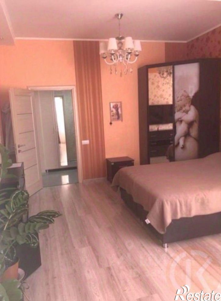 3-комн квартира улица Полупанова, 27А,  д. 27А
