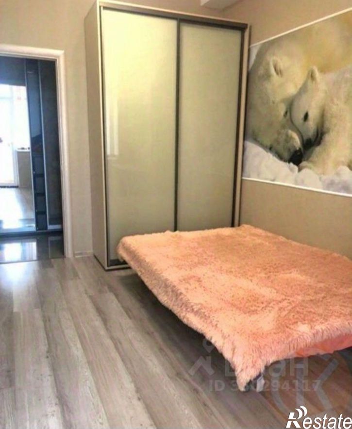3-комн квартира улица Полупанова, 27А,  д. 27А