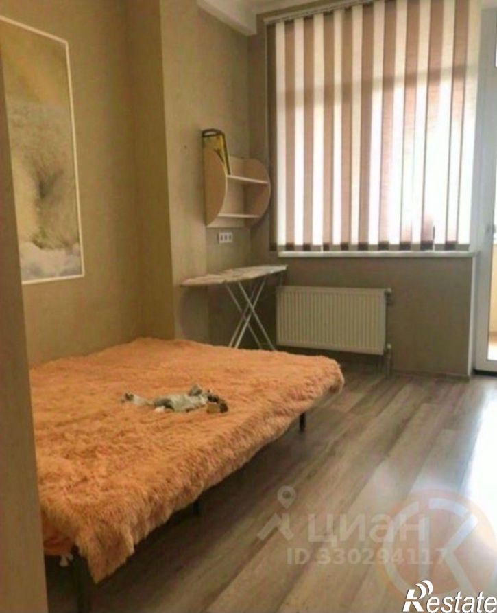 3-комн квартира улица Полупанова, 27А,  д. 27А