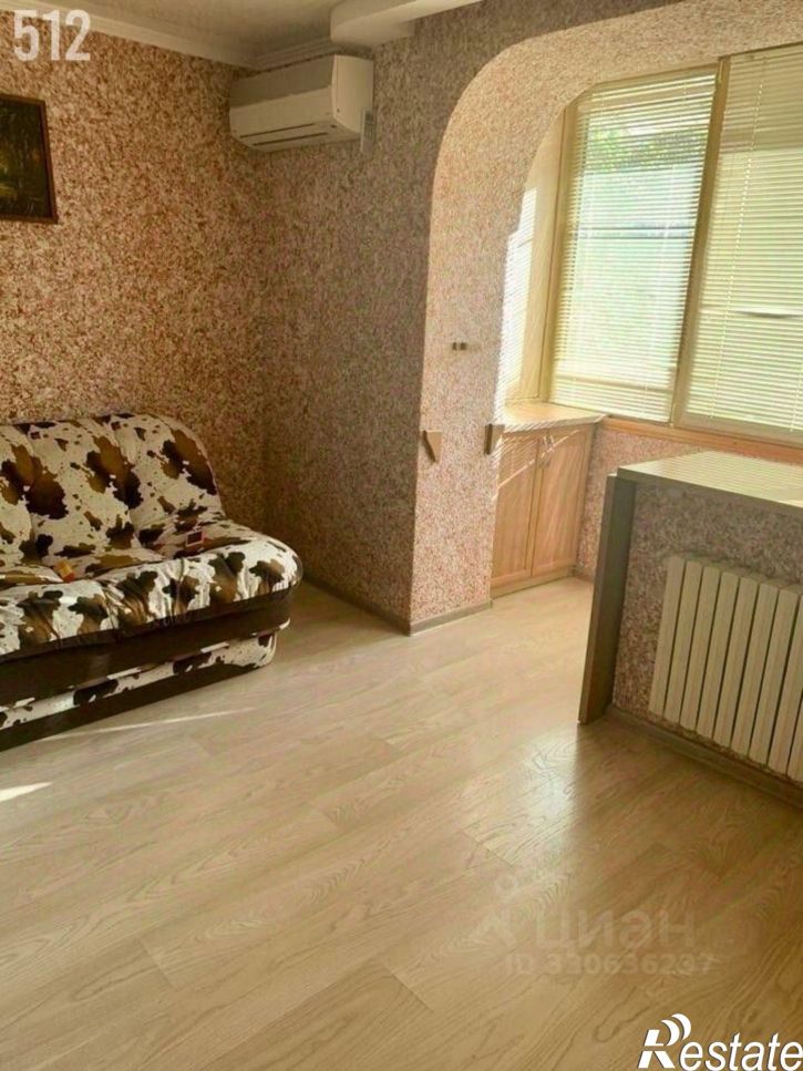 4-комн квартира проспект Победы, 62,  д. 62