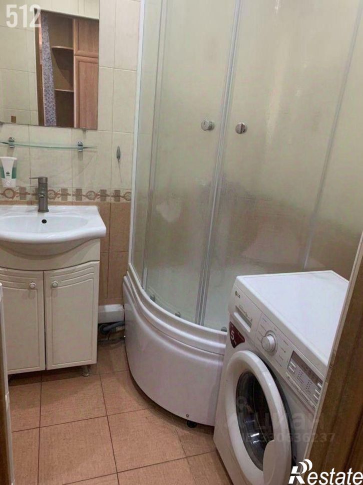 4-комн квартира проспект Победы, 62,  д. 62