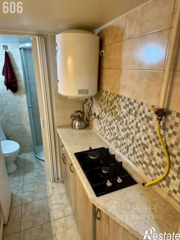 1-комн квартира ул 13 Ноября, 8,  д. 8