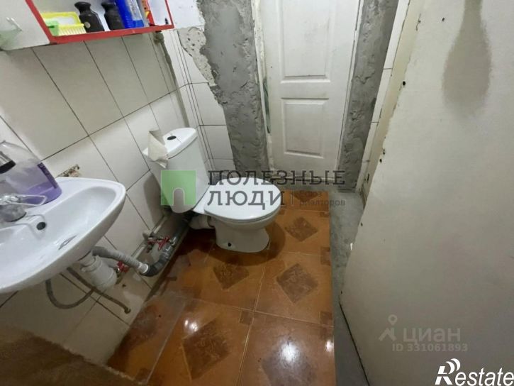 Торговое помещение улица Конституции, 34,  д. 34