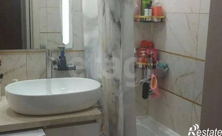 3-комн квартира пр-кт Победы, 48,  д. 48