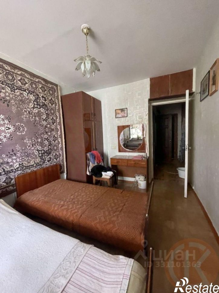 4-комн квартира улица 60-летия Октября, 18А,  д. 18А