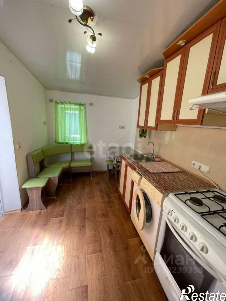 2-комн квартира Средняя улица, 20,  д. 20