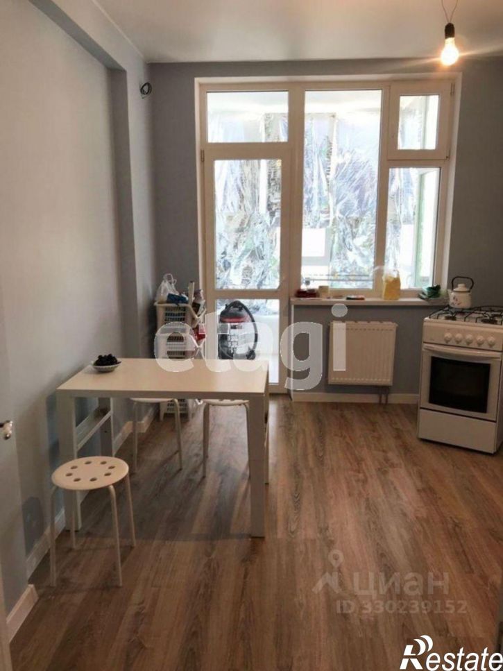 3-комн квартира проспект Победы, 91,  д. 91