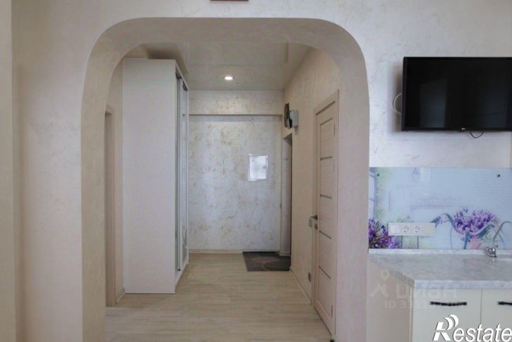 2-комн квартира улица Полупанова, 27Ж,  д. 27Ж