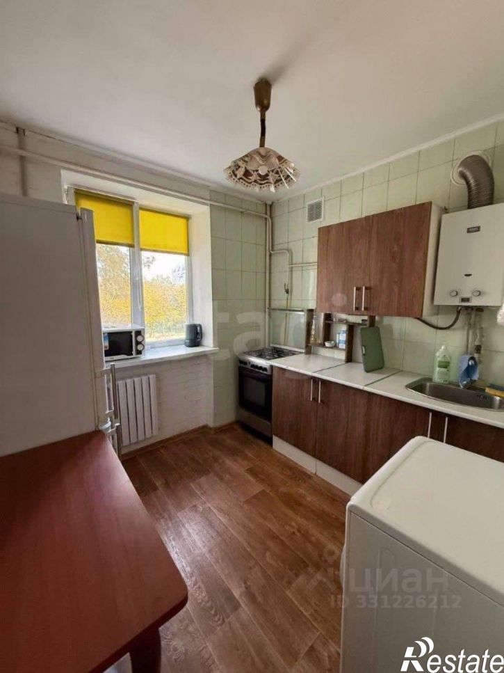 2-комн квартира пр-кт Победы, 15,  д. 15