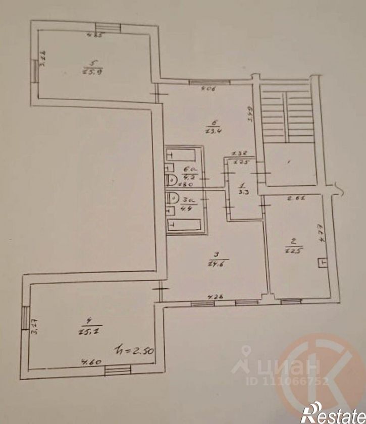 4-комн квартира ул им.Конституции, 3а,  д. 3а