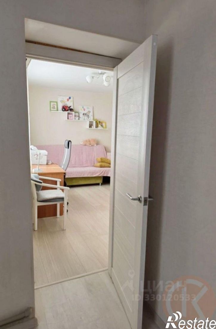 4-комн квартира ул им.Конституции, 3а,  д. 3а
