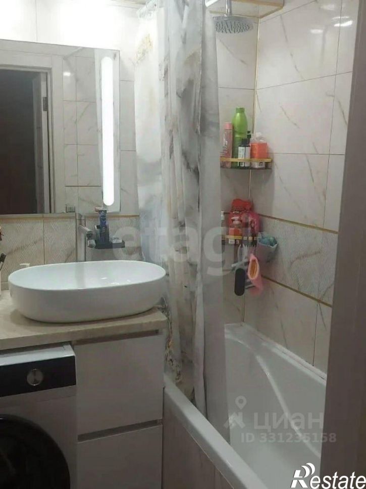 3-комн квартира пр-кт Победы, 48,  д. 48