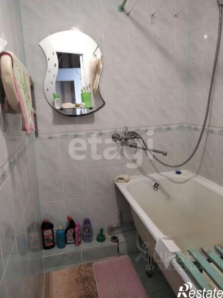 2-комн квартира ул Лётчиков, 11,  д. 11