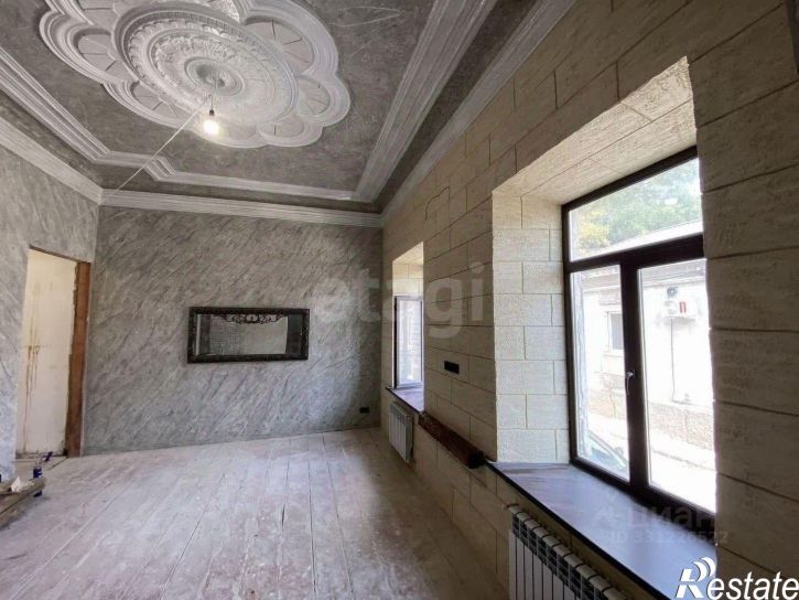 2-комн квартира Интернациональная улица, 33,  д. 33