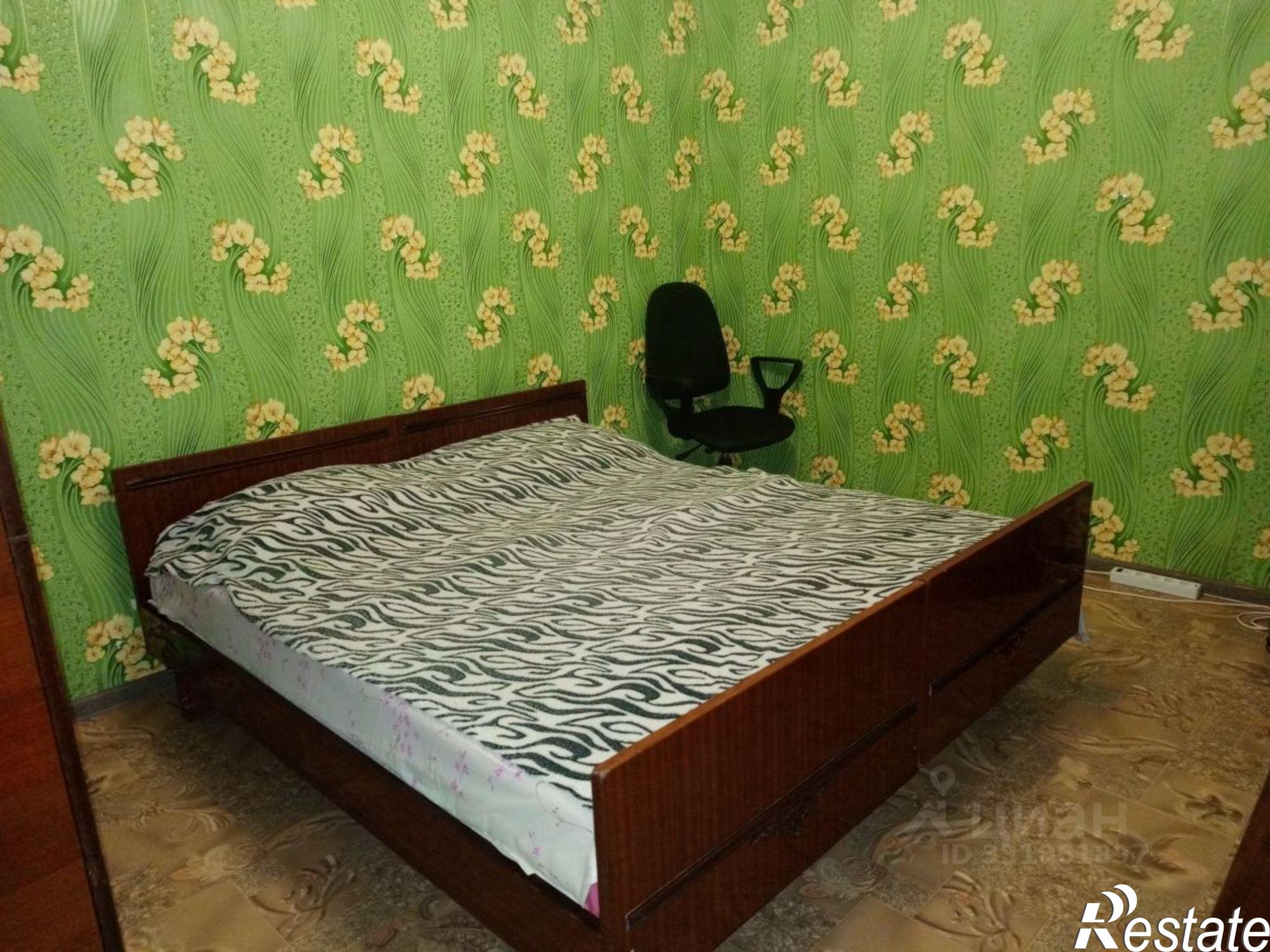 Сдать дачу, дом, коттедж за 96 000 рублей на улица Петриченко, 9А