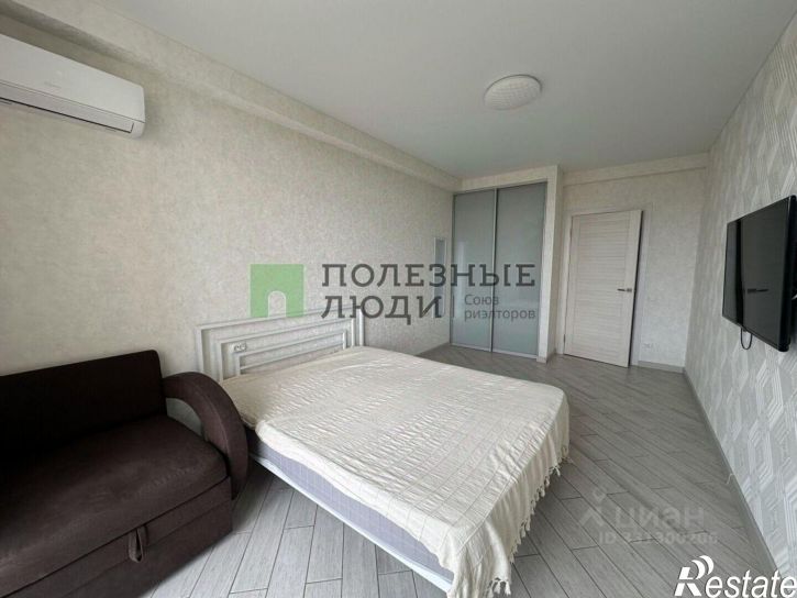 1-комн квартира ул Полупанова, 38/162,  д. 38/162