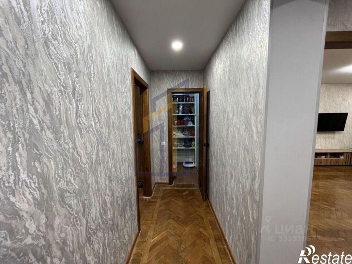 3-комн квартира улица 60-летия Октября, 28,  д. 28