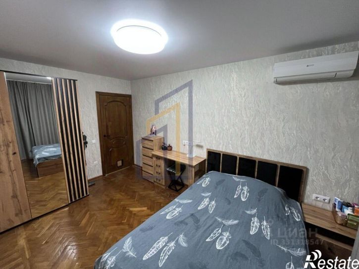 3-комн квартира улица 60-летия Октября, 28,  д. 28