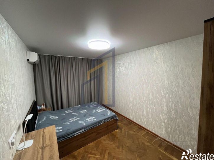 3-комн квартира улица 60-летия Октября, 28,  д. 28