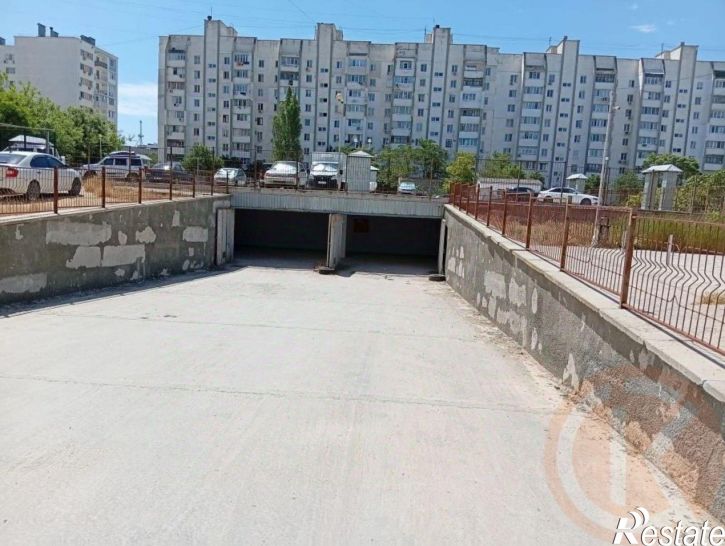 Гараж/парковка ул им.9-го Мая, 92,  д. 92