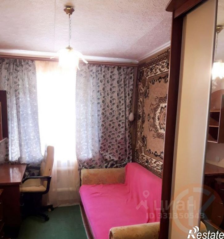 3-комн квартира ул Героев-Десантников, 8,  д. 8