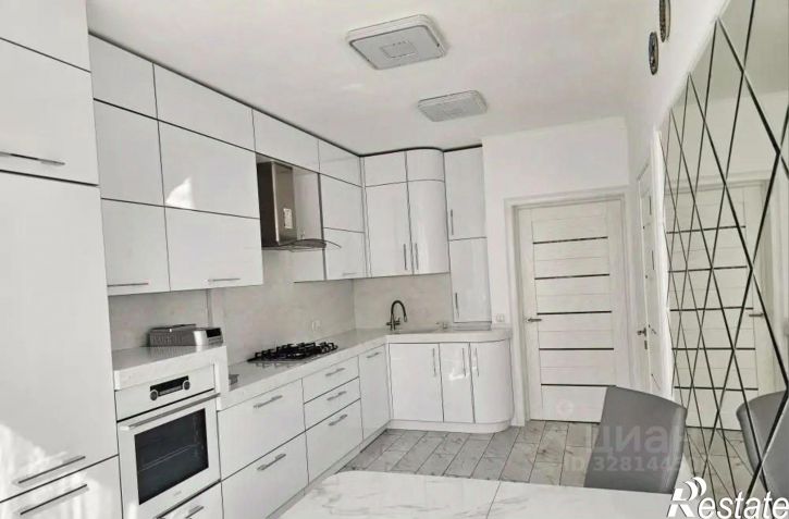 2-комн квартира пр-кт Победы, 38,  д. 38