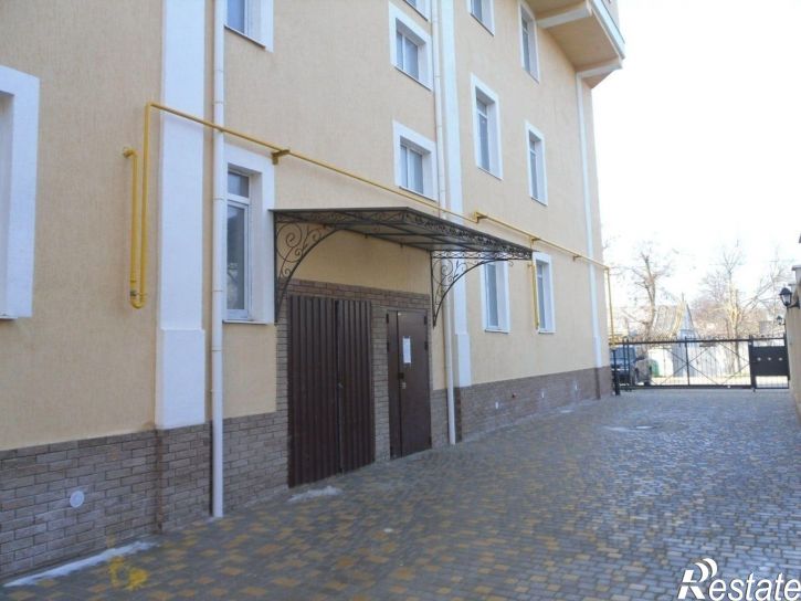 3-комн квартира улица Толстого, 38А,  д. 38А
