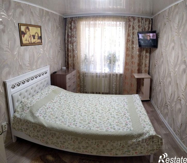 3-комн квартира улица Демышева, 156,  д. 156