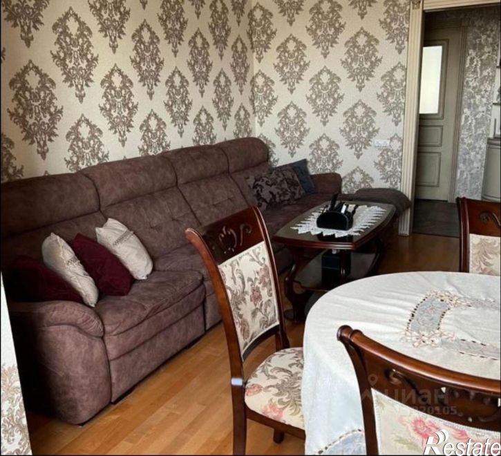 4-комн квартира ул им.9-го Мая, 80,  д. 80