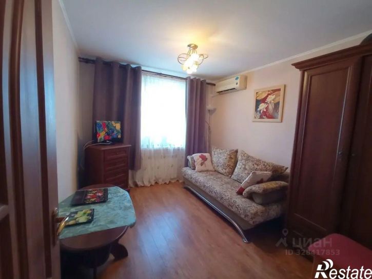 3-комн квартира ул Сырникова, 19,  д. 19