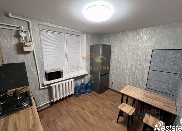 3-комн квартира ул им.60-летия Октября, 28,  д. 28