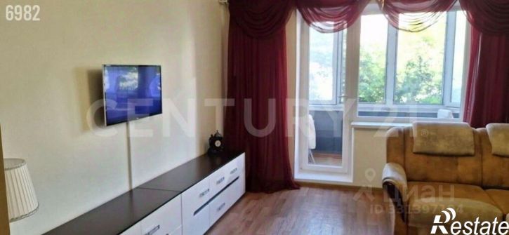3-комн квартира ул Героев-Десантников, 17,  д. 17