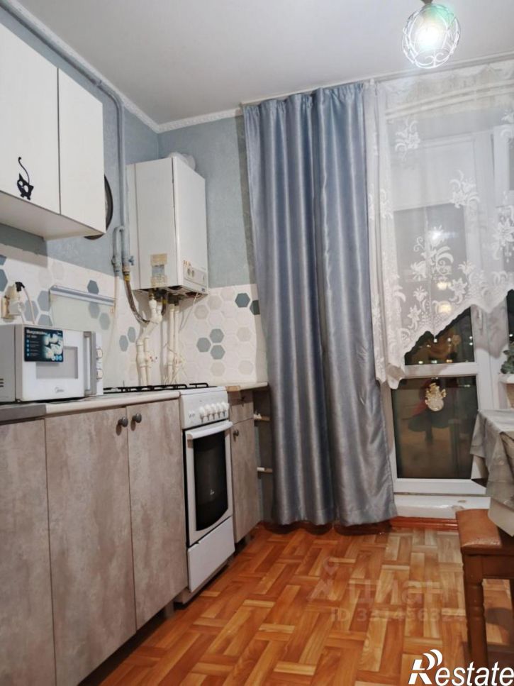 3-комн квартира пр-кт Победы, 83,  д. 83