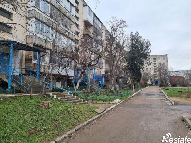 2-комн квартира ул Молодежная, 1,  д. 1