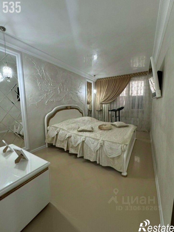 3-комн квартира пр-кт Победы, 63,  д. 63