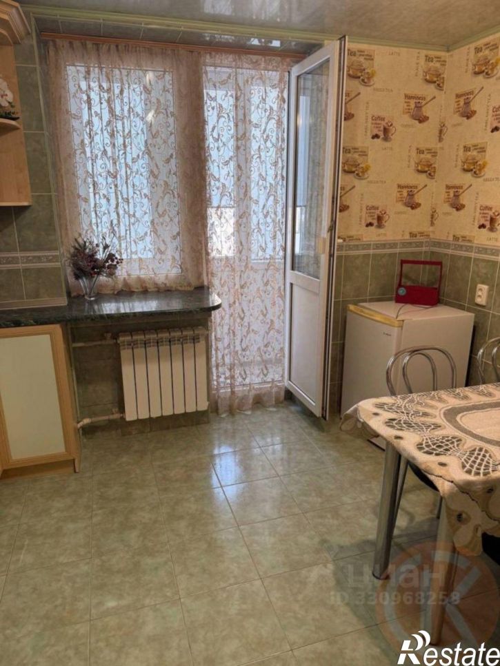 3-комн квартира улица Чапаева, 79,  д. 79