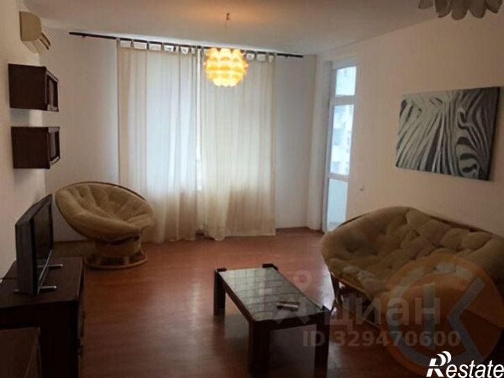 4-комн квартира улица Демышева, 123,  д. 123