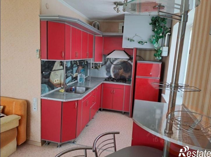 3-комн квартира ул Некрасова, 104,  д. 104