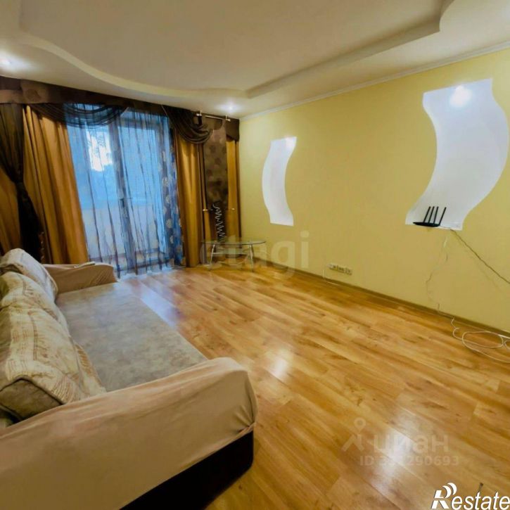 2-комн квартира пр-кт Победы, 83,  д. 83