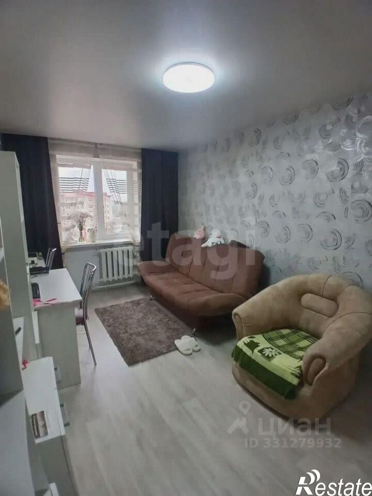 3-комн квартира ул Сырникова, 8,  д. 8