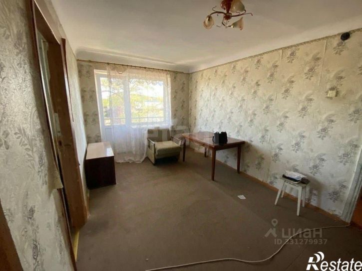 3-комн квартира ул им.Конституции, 27,  д. 27