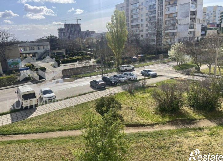 1-комн квартира пр-кт Победы, 62,  д. 62