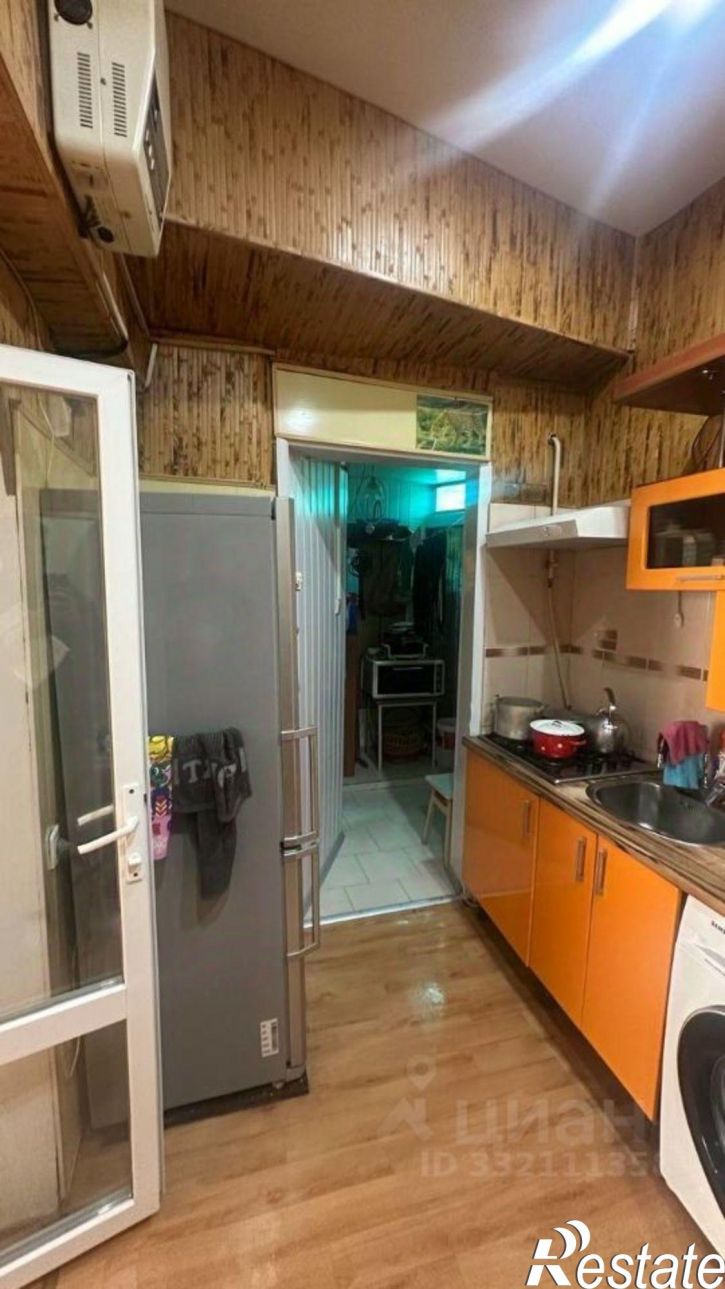 3-комн квартира ул Революции, 64,  д. 64